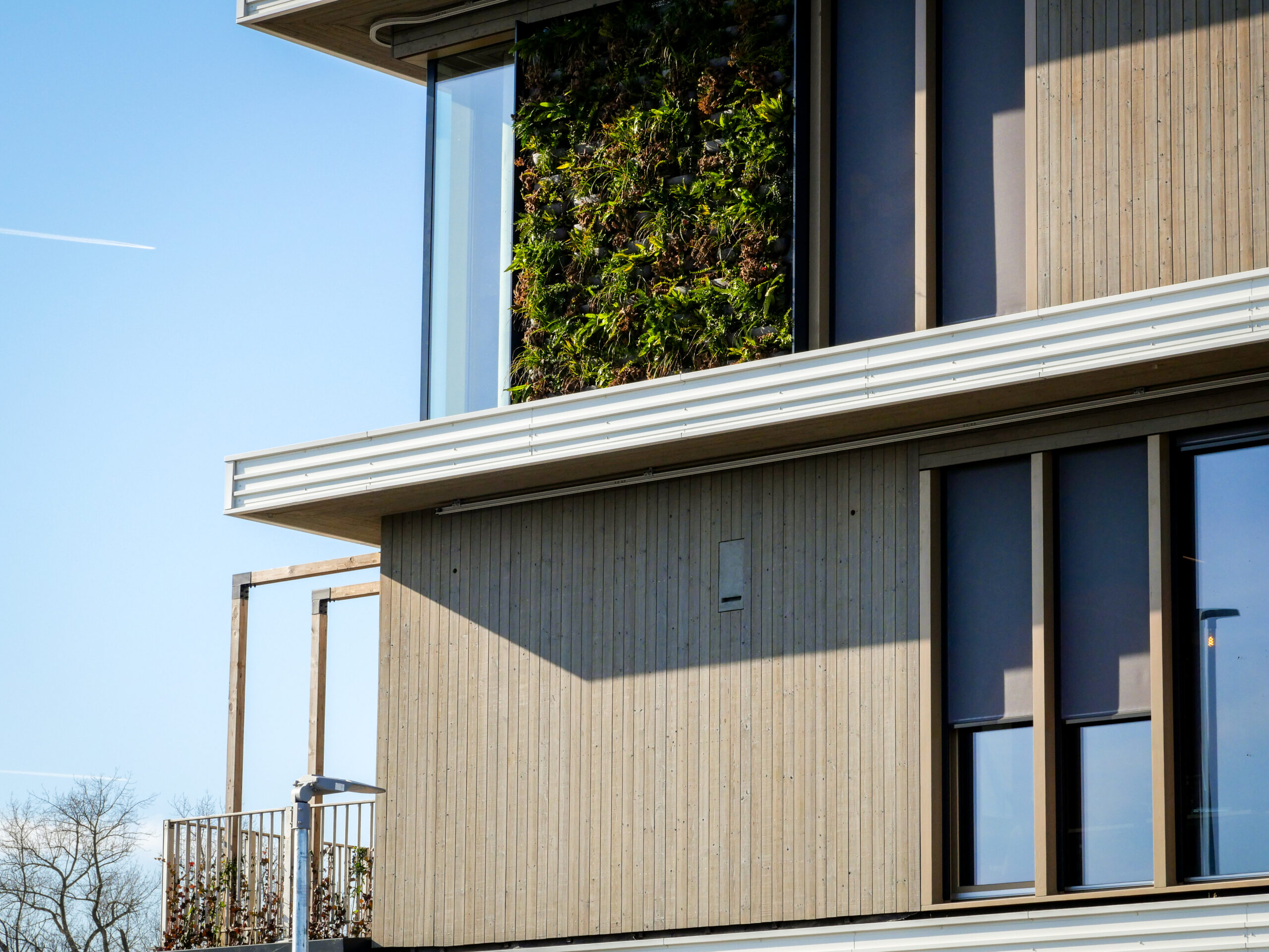 Natuurinclusief hoofdkantoor woningcorporatie Casade Kaatsheuvel met circulaire gevel